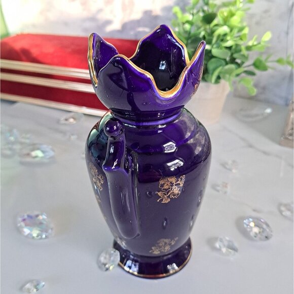 AMPHORA COBALT BLUE MADE IN ENGLAND AND HAND EMBELLISHED IN LIMOGES FRANCE - Picture 12 of 16